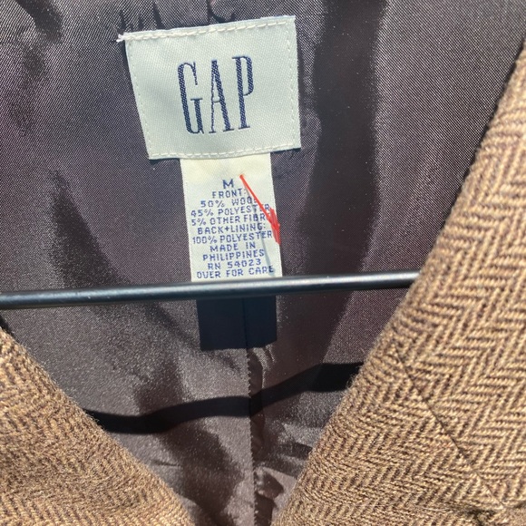 Gap vest size Medium - Picture 5 of 7